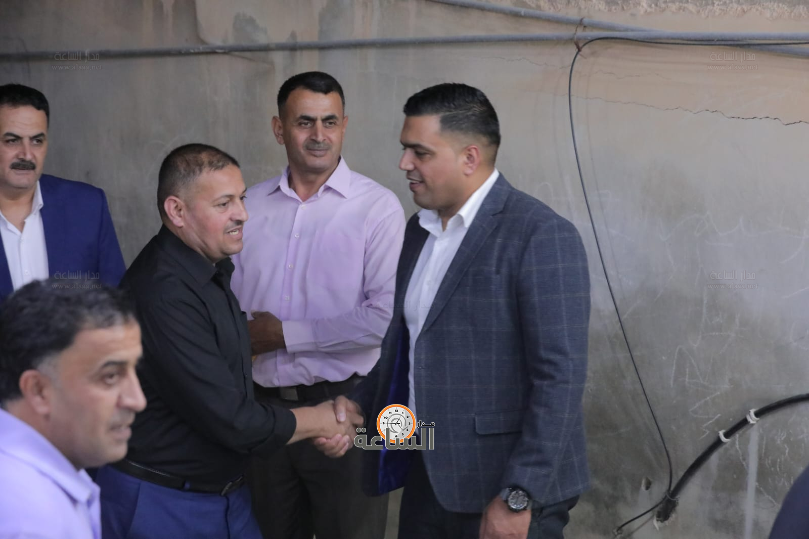 Madar Al-Saa Images 0.015313695737225297