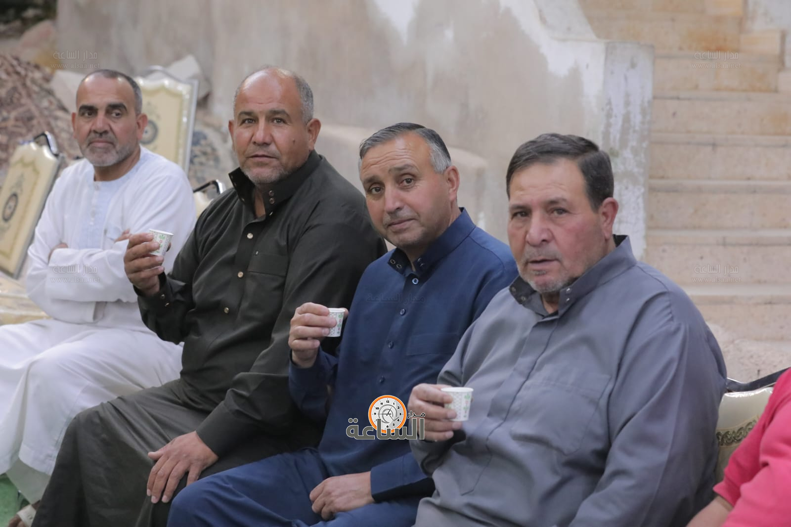 Madar Al-Saa Images 0.9404097646337632