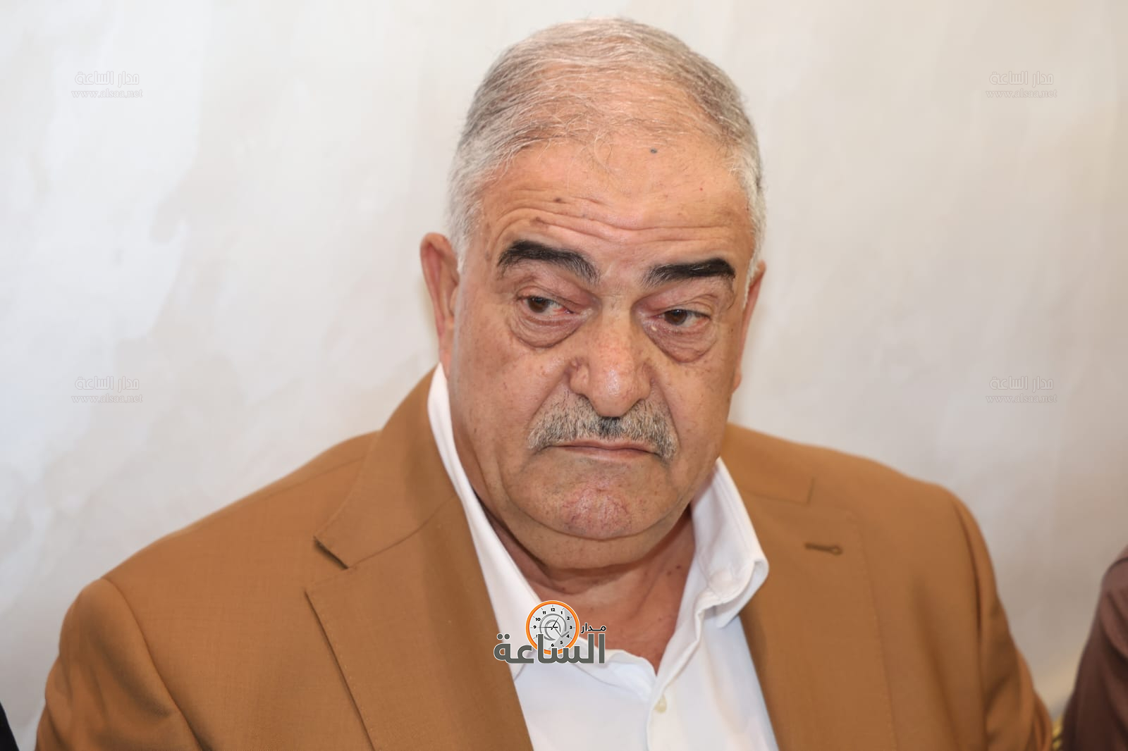 Madar Al-Saa Images 0.3996041297950802