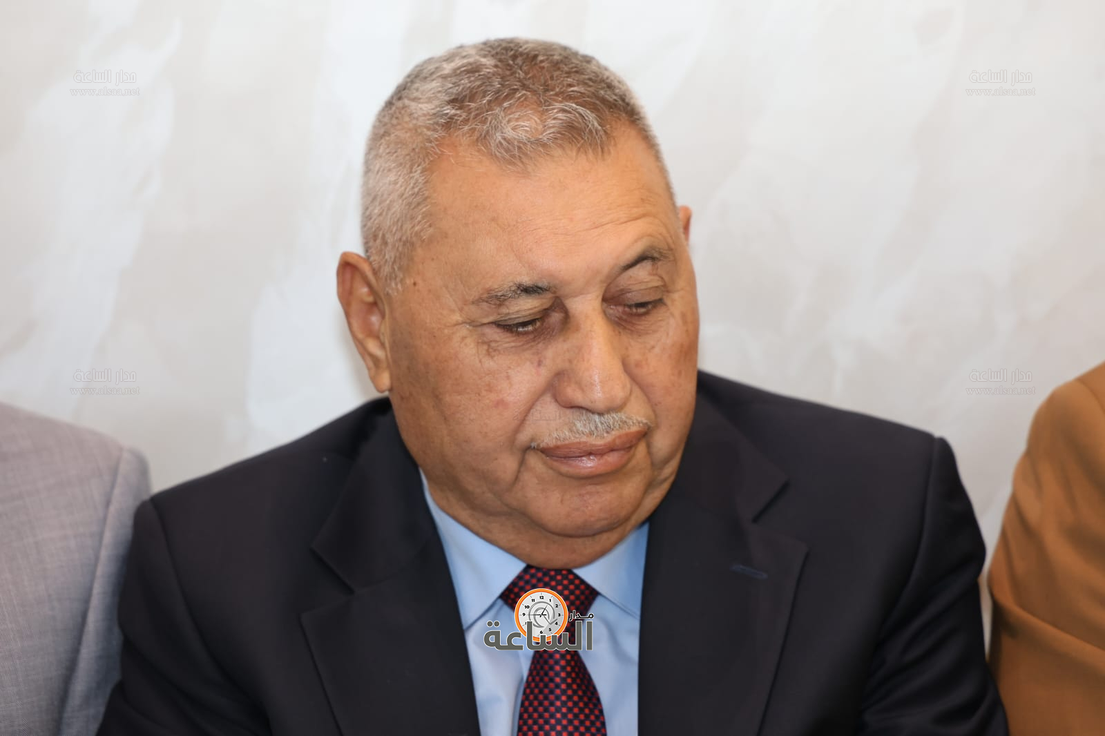 Madar Al-Saa Images 0.16254818626370426