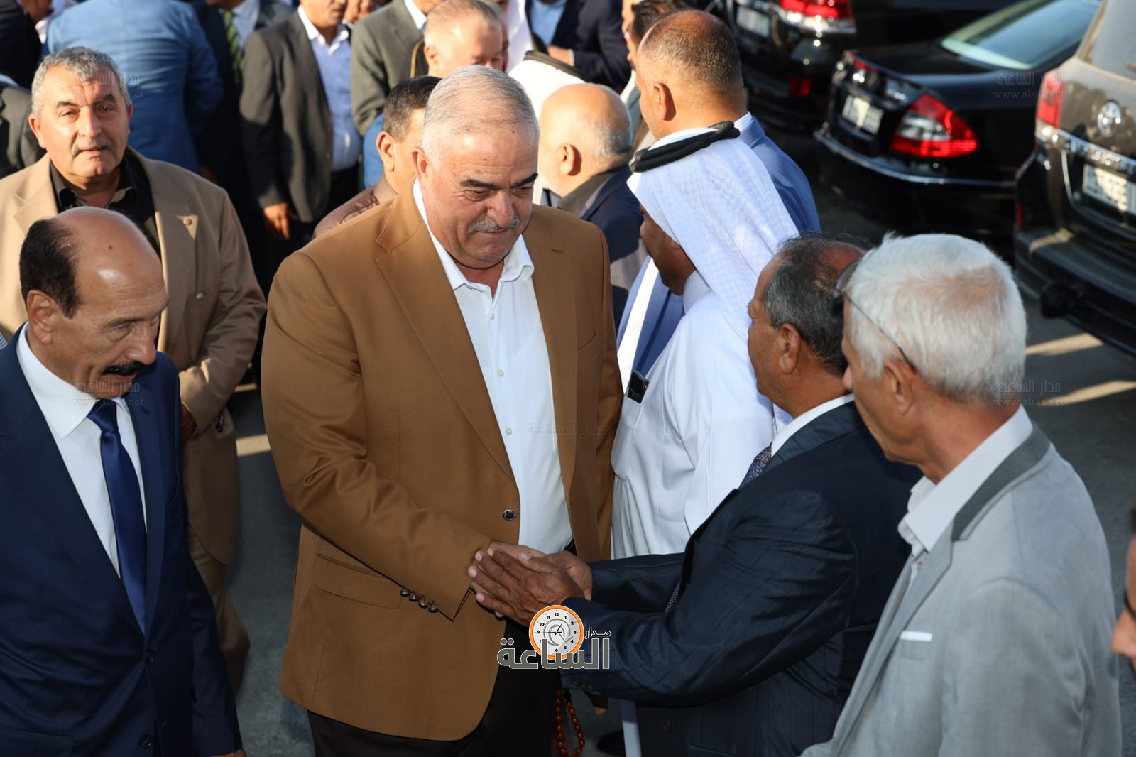 Madar Al-Saa Images 0.33276710386664343