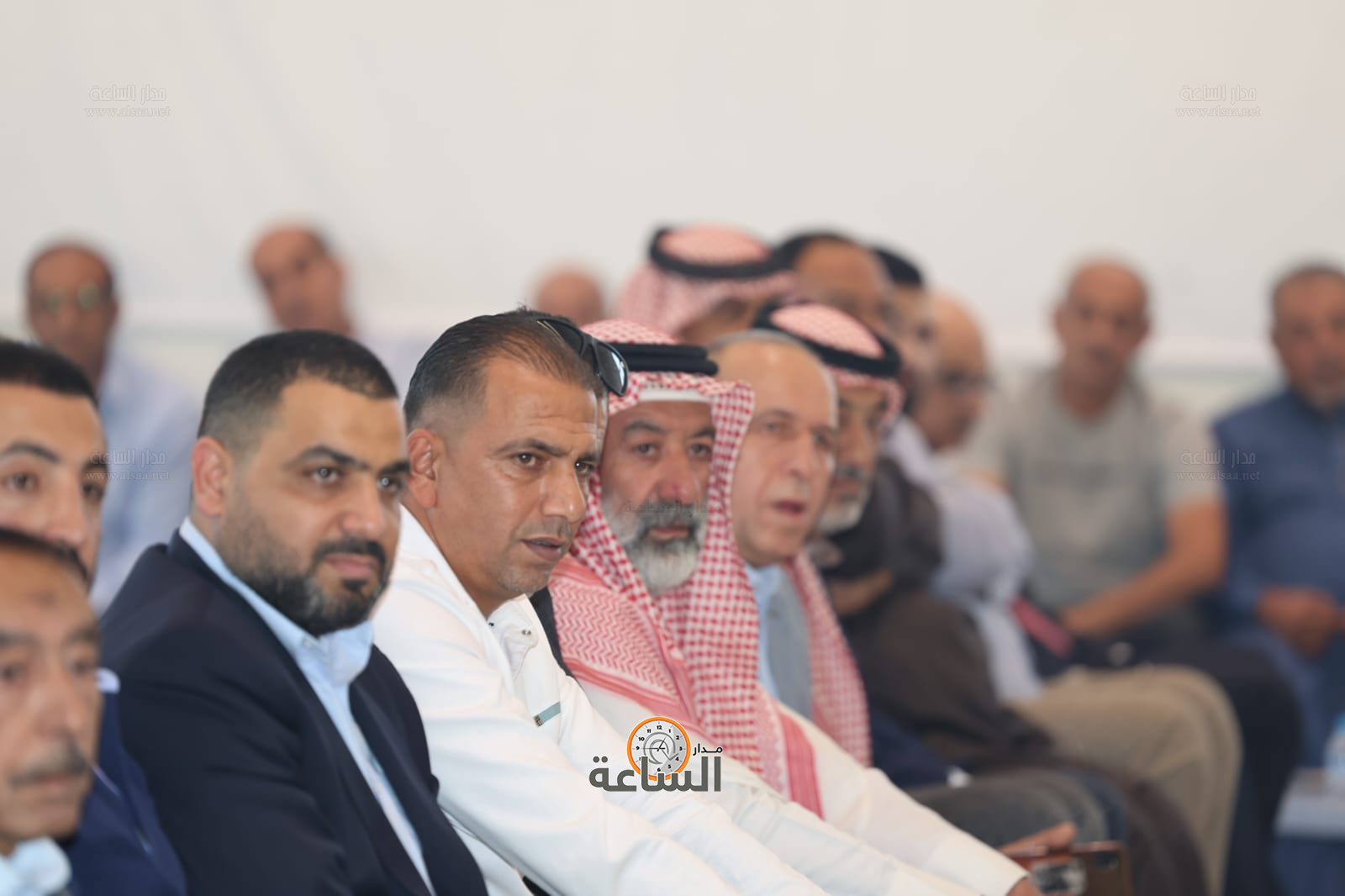 Madar Al-Saa Images 0.4210010172825178