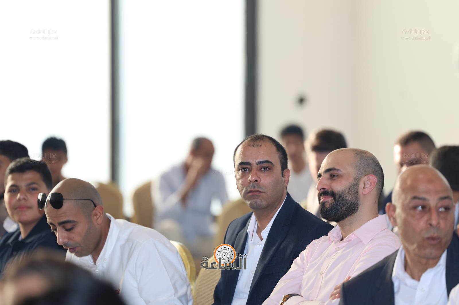 Madar Al-Saa Images 0.01863679411515473