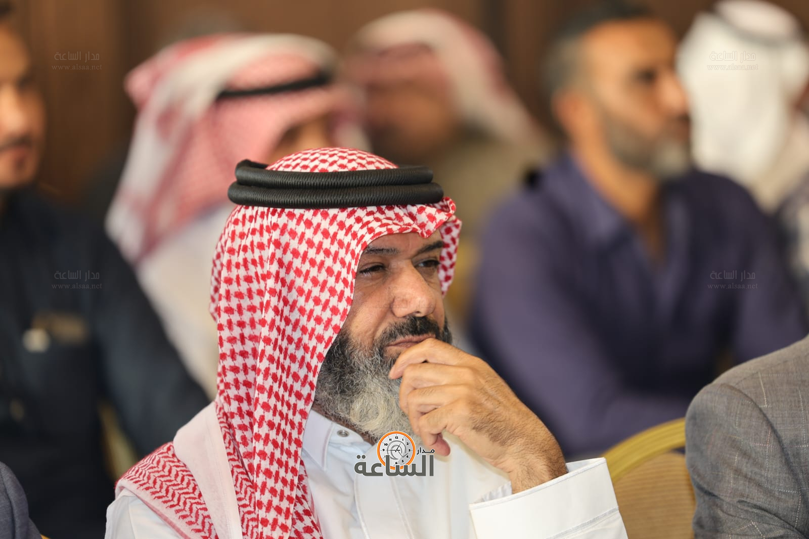 Madar Al-Saa Images 0.13293926436682368