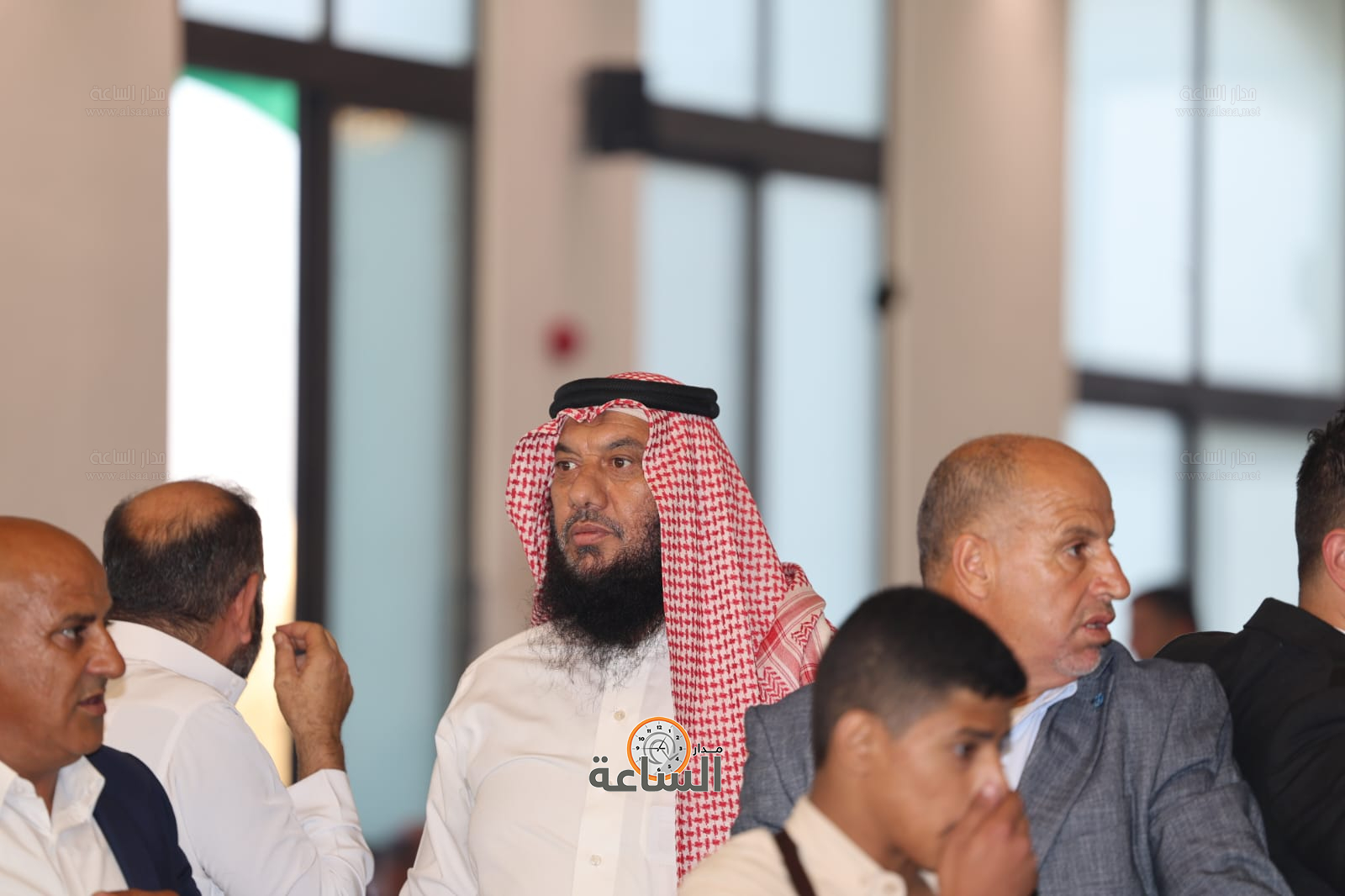 Madar Al-Saa Images 0.8867145468152816