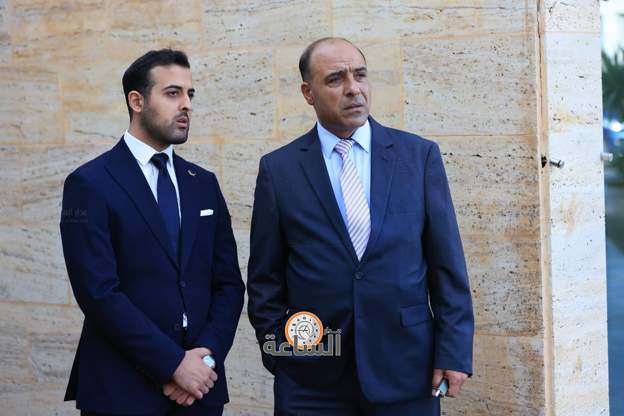 Madar Al-Saa Images 0.44237726580248626