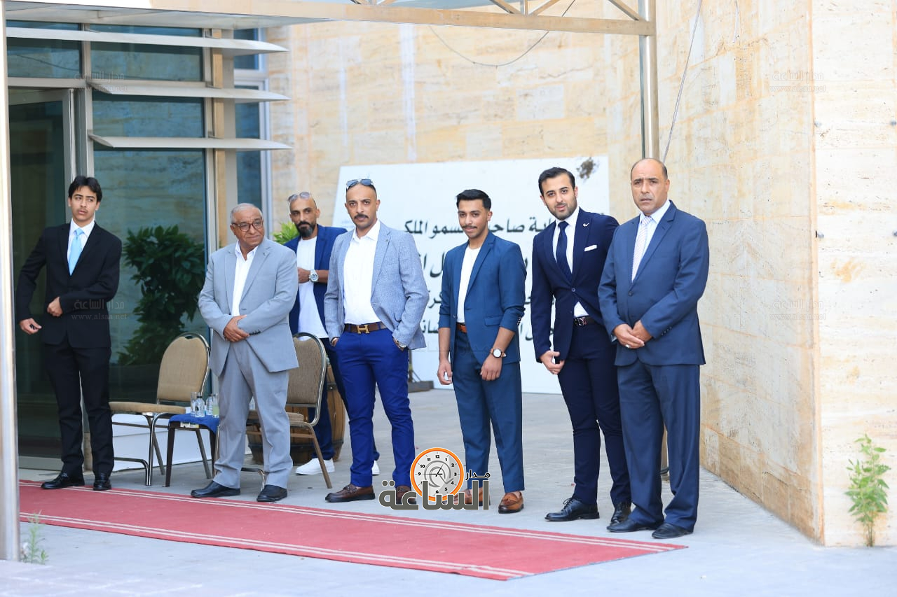 Madar Al-Saa Images 0.07864937049567489