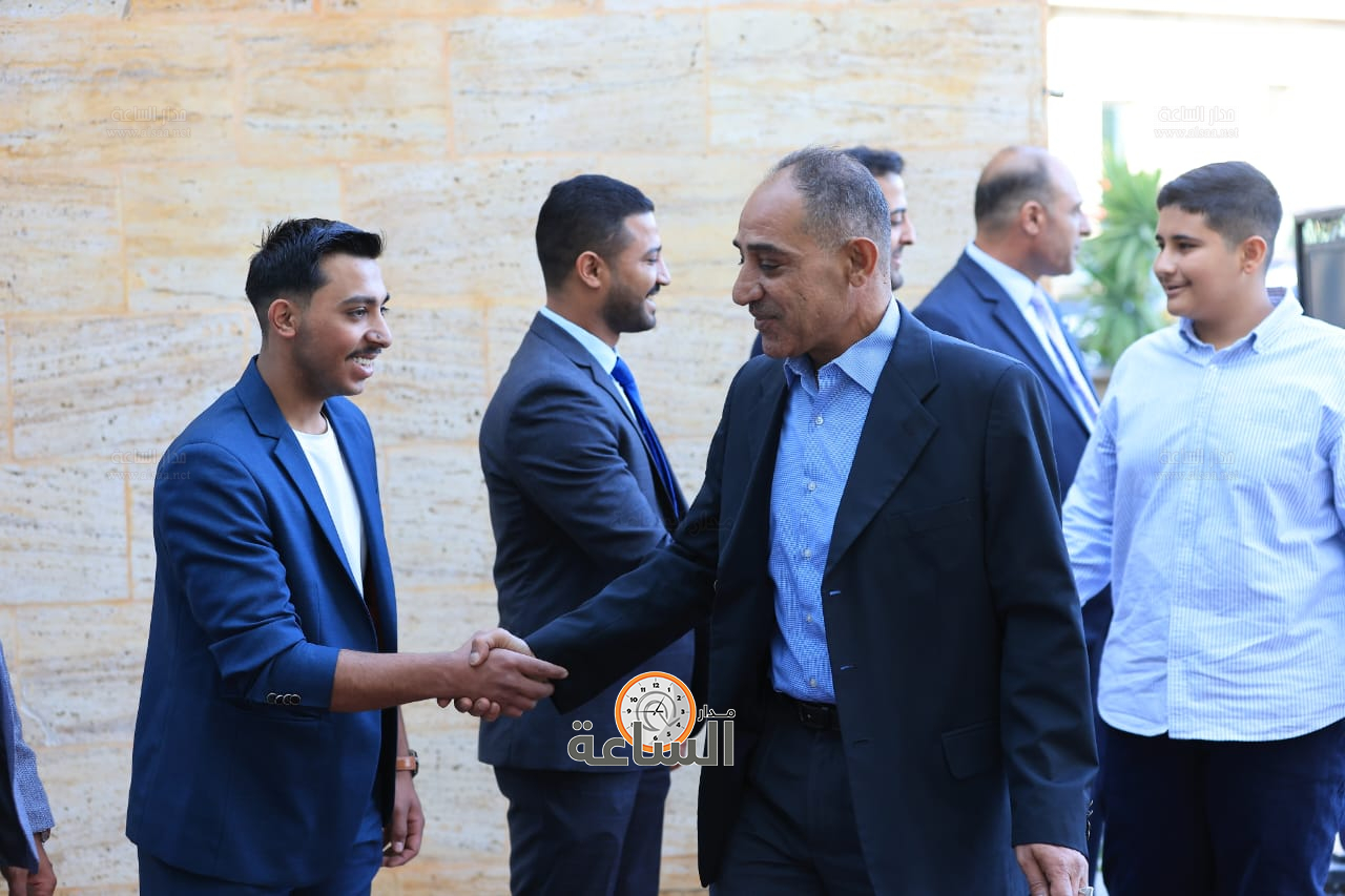 Madar Al-Saa Images 0.11138115638393964