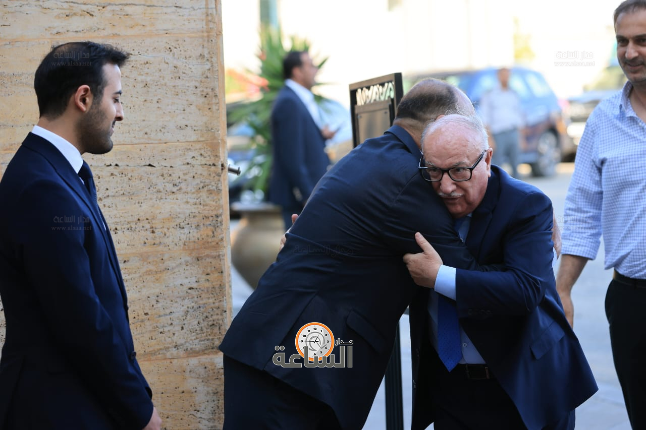 Madar Al-Saa Images 0.9092661499138126