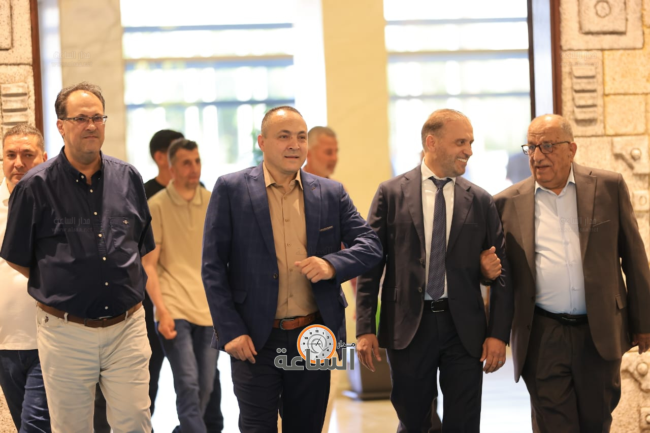 Madar Al-Saa Images 0.5774296916016031