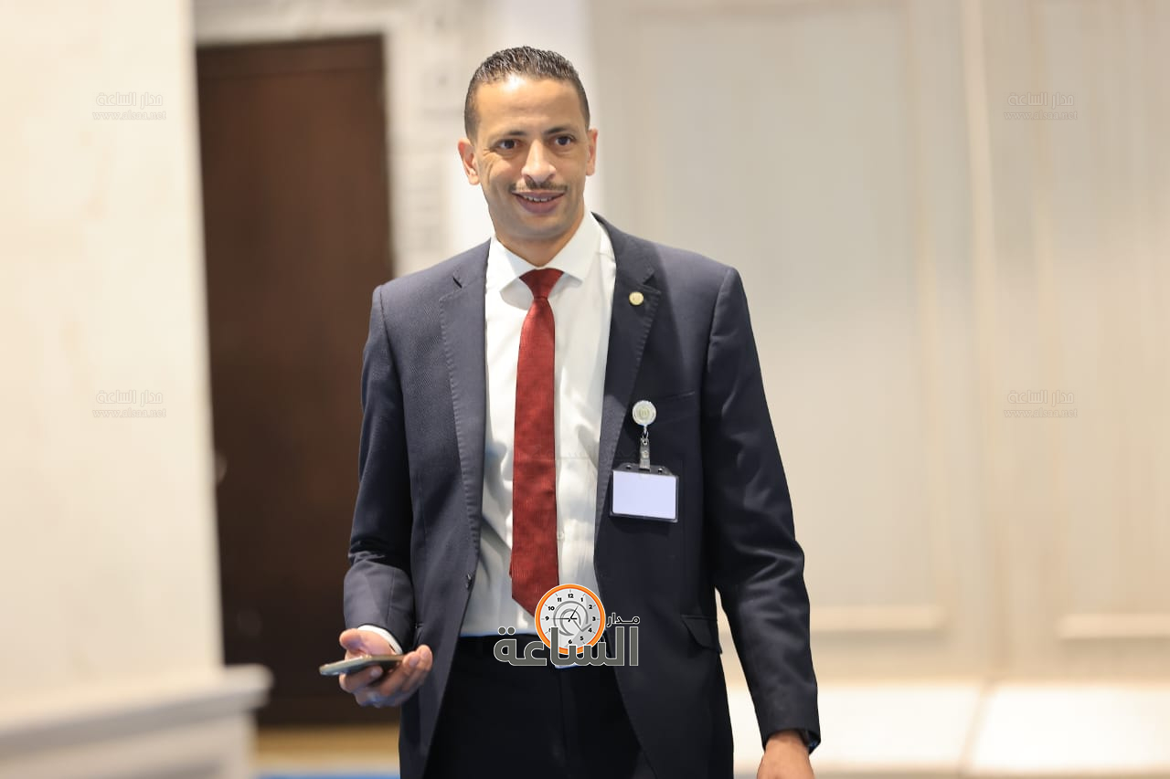 Madar Al-Saa Images 0.704350186040408