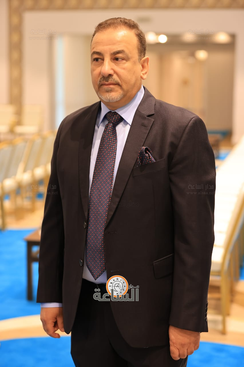 Madar Al-Saa Images 0.39990538136821663