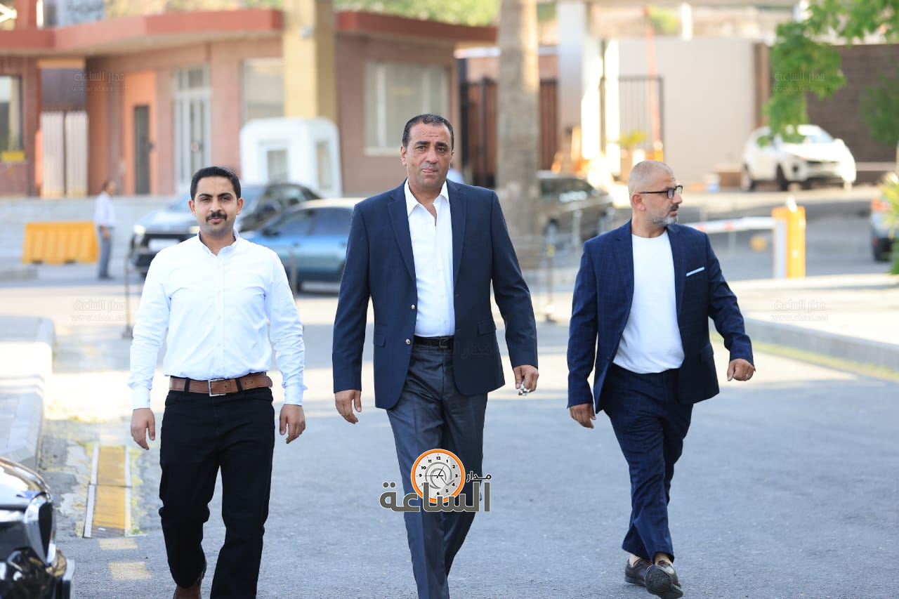 Madar Al-Saa Images 0.08646441883988265