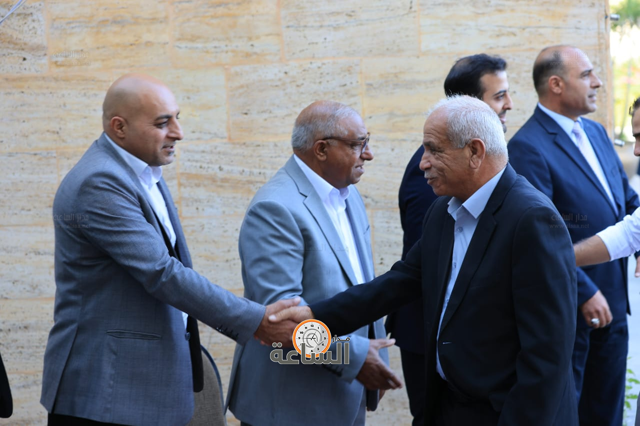 Madar Al-Saa Images 0.18462502605265074