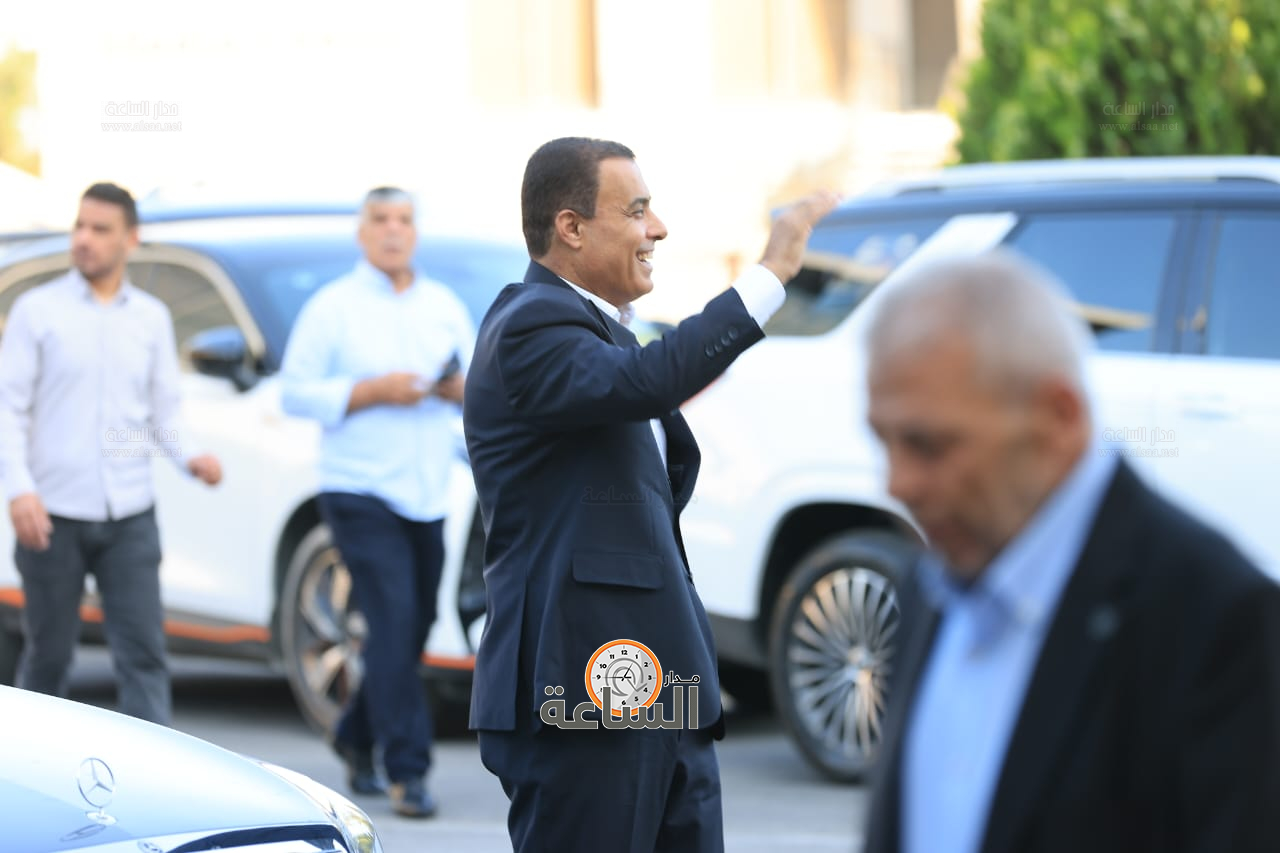 Madar Al-Saa Images 0.34082004630928986