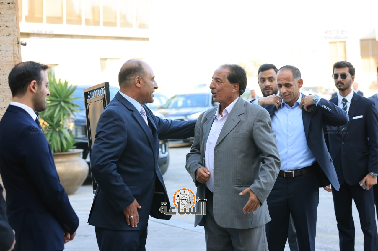 Madar Al-Saa Images 0.08913482720949484