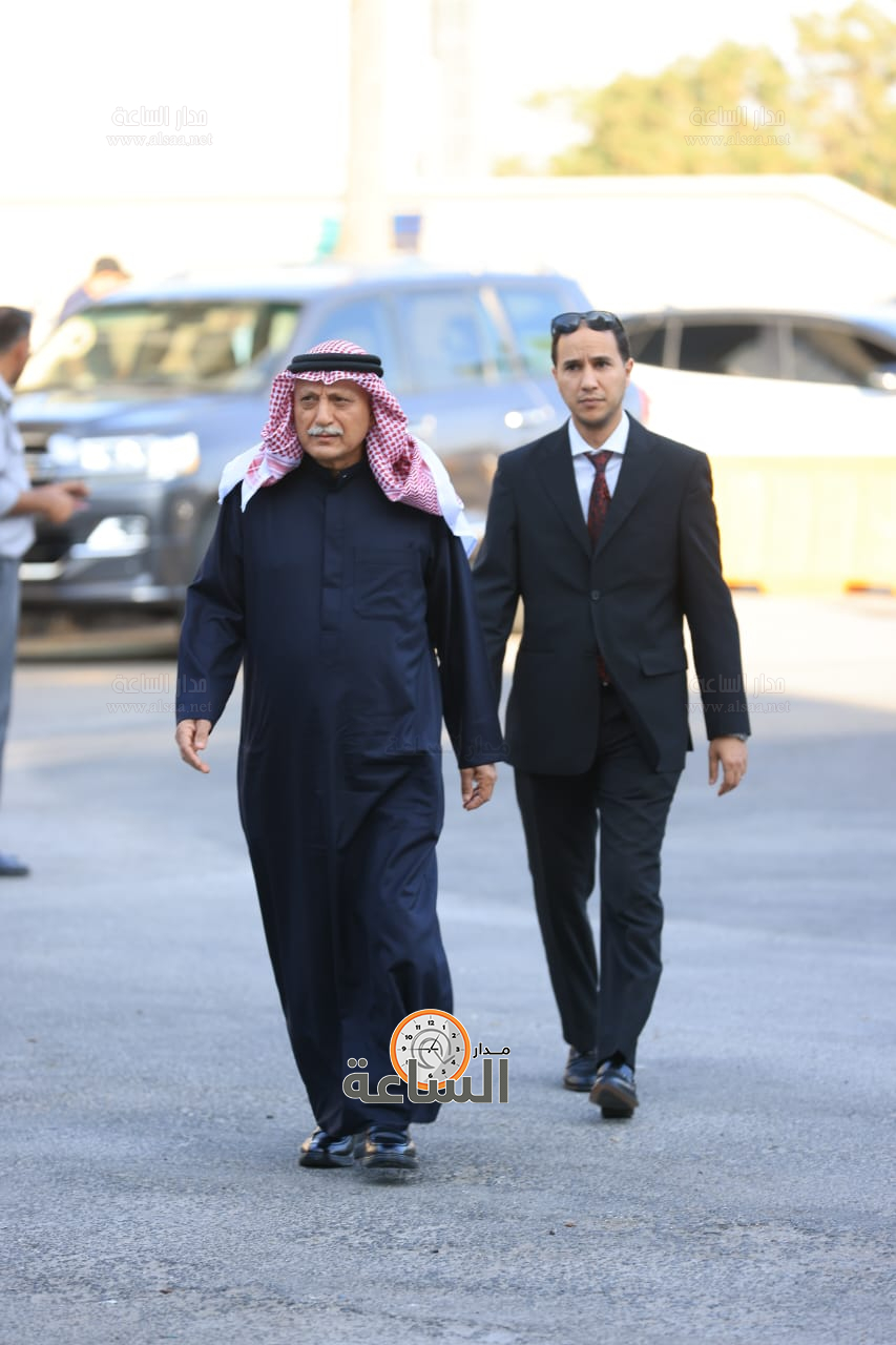 Madar Al-Saa Images 0.9332869340064928