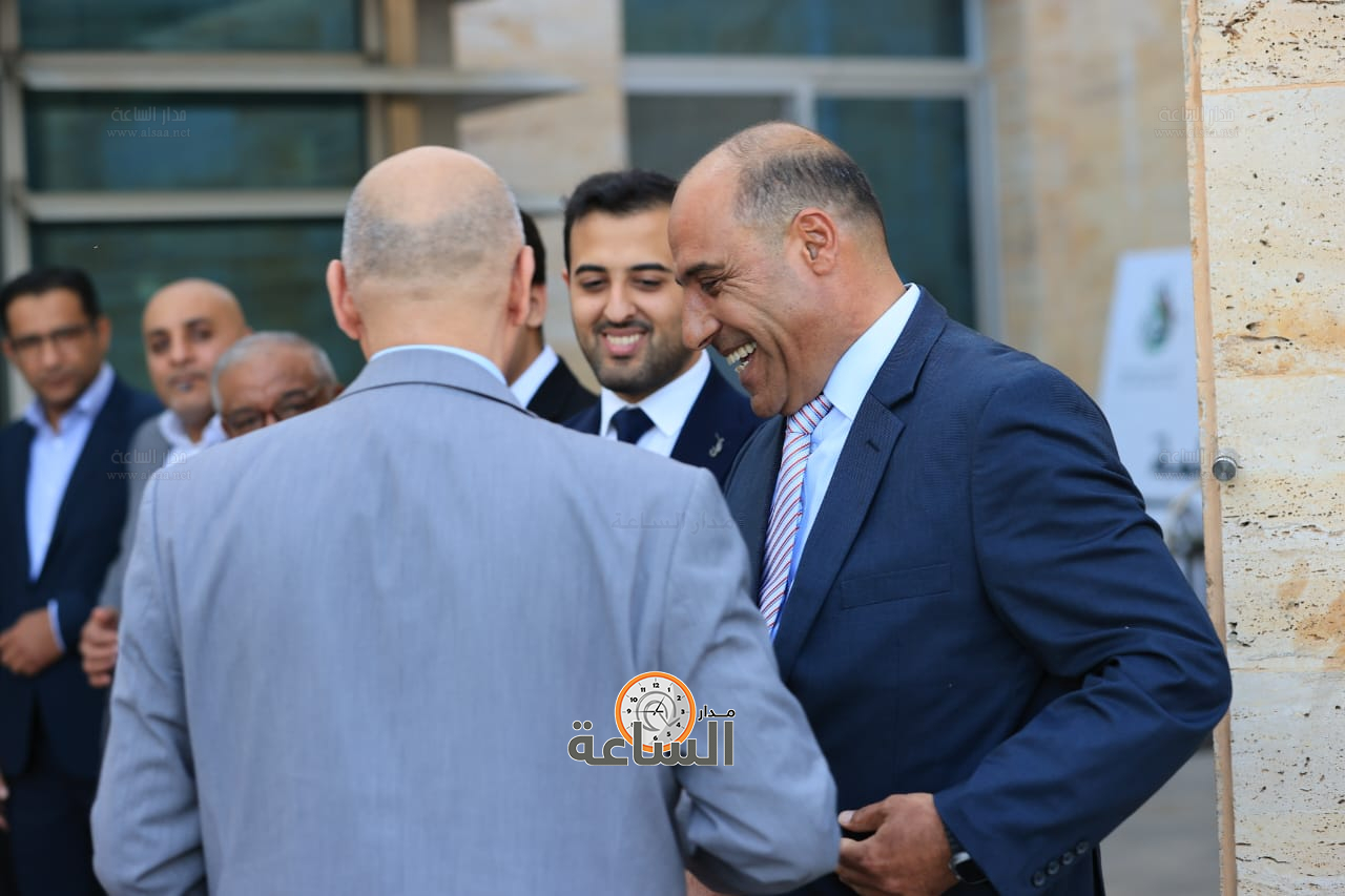 Madar Al-Saa Images 0.19888532617831034