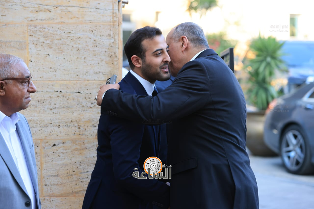 Madar Al-Saa Images 0.2667109158547044