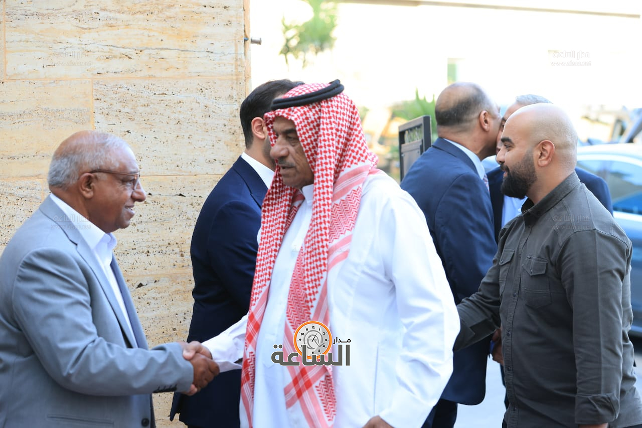 Madar Al-Saa Images 0.8691404208745