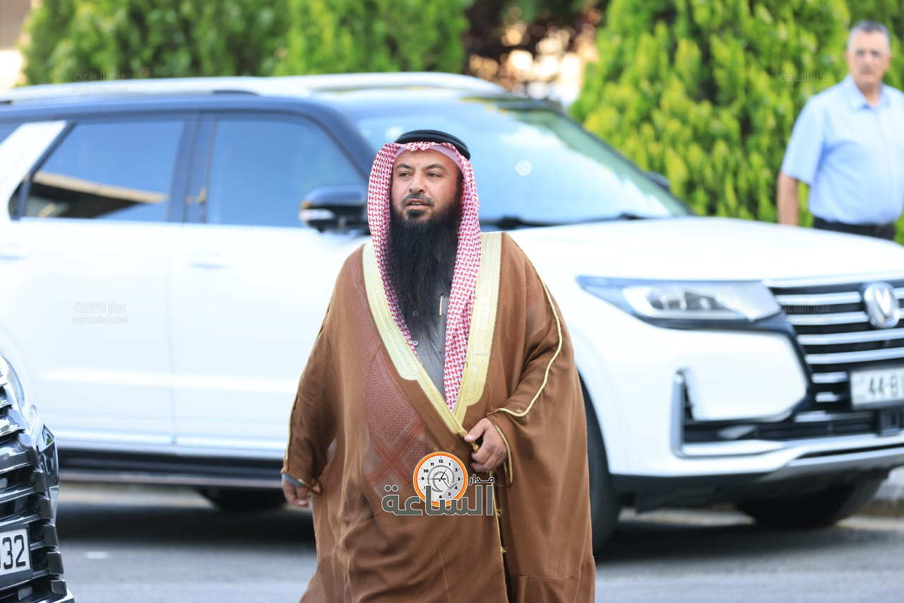 Madar Al-Saa Images 0.968052372398971