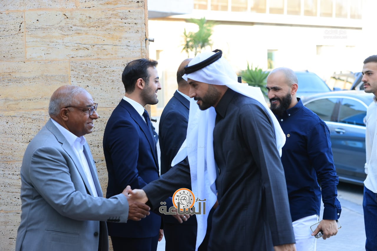 Madar Al-Saa Images 0.6179983406311691