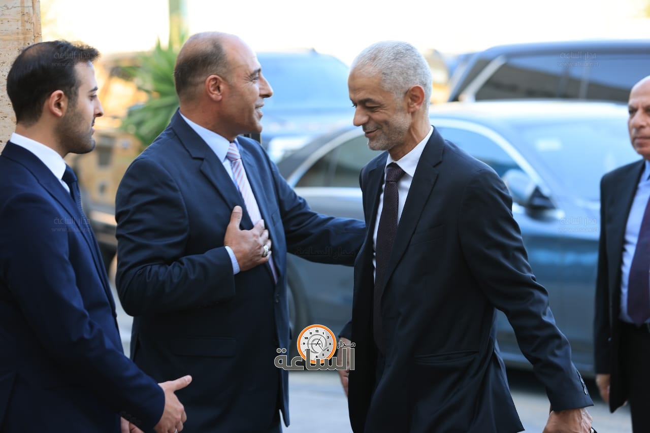 Madar Al-Saa Images 0.19332551704965517