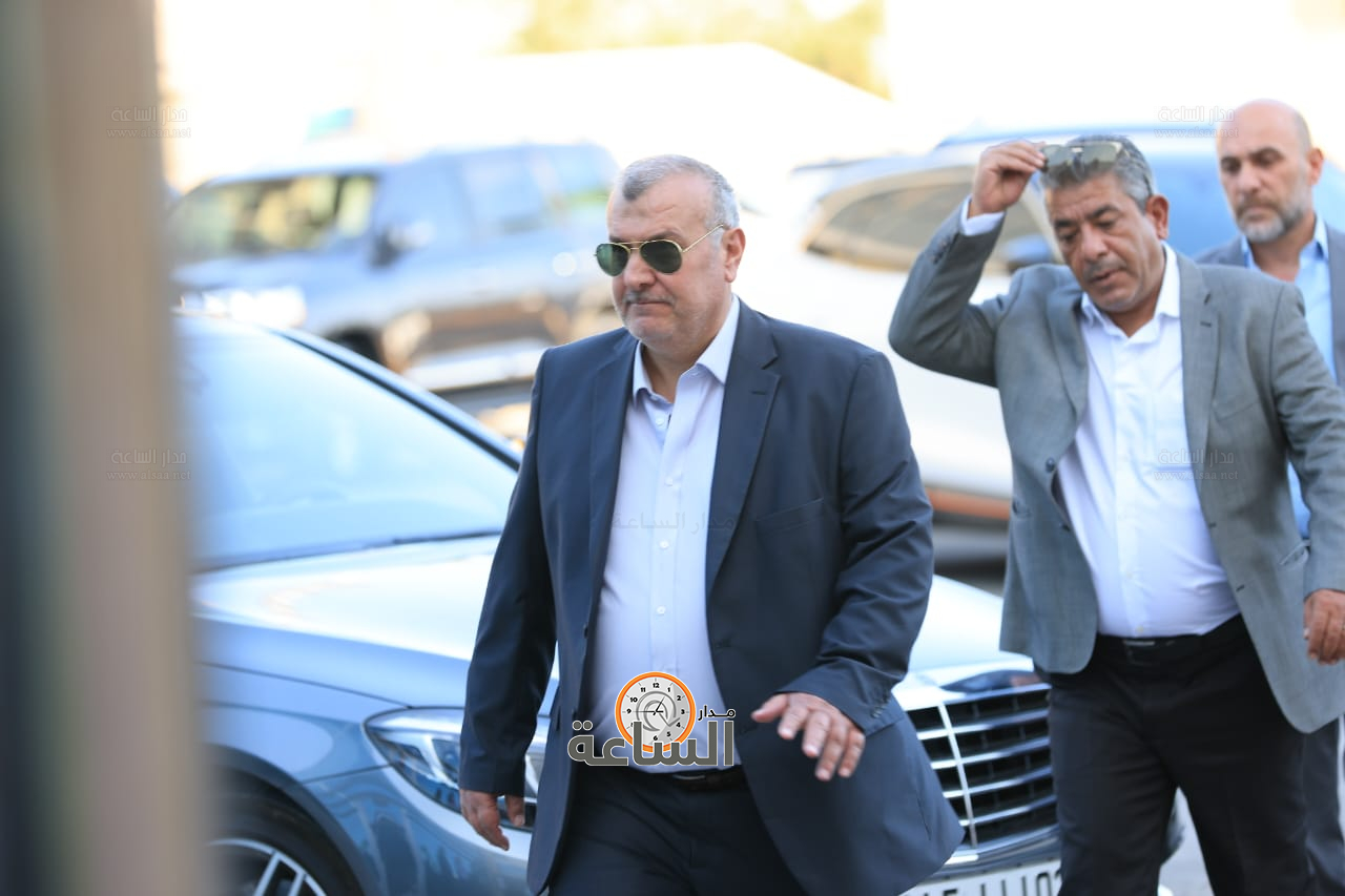 Madar Al-Saa Images 0.35813907886839935