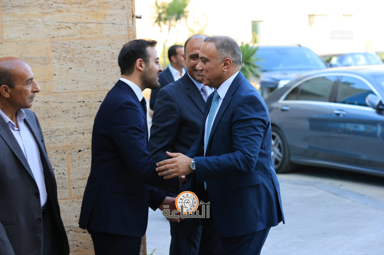 Madar Al-Saa Images 0.3682057924470037