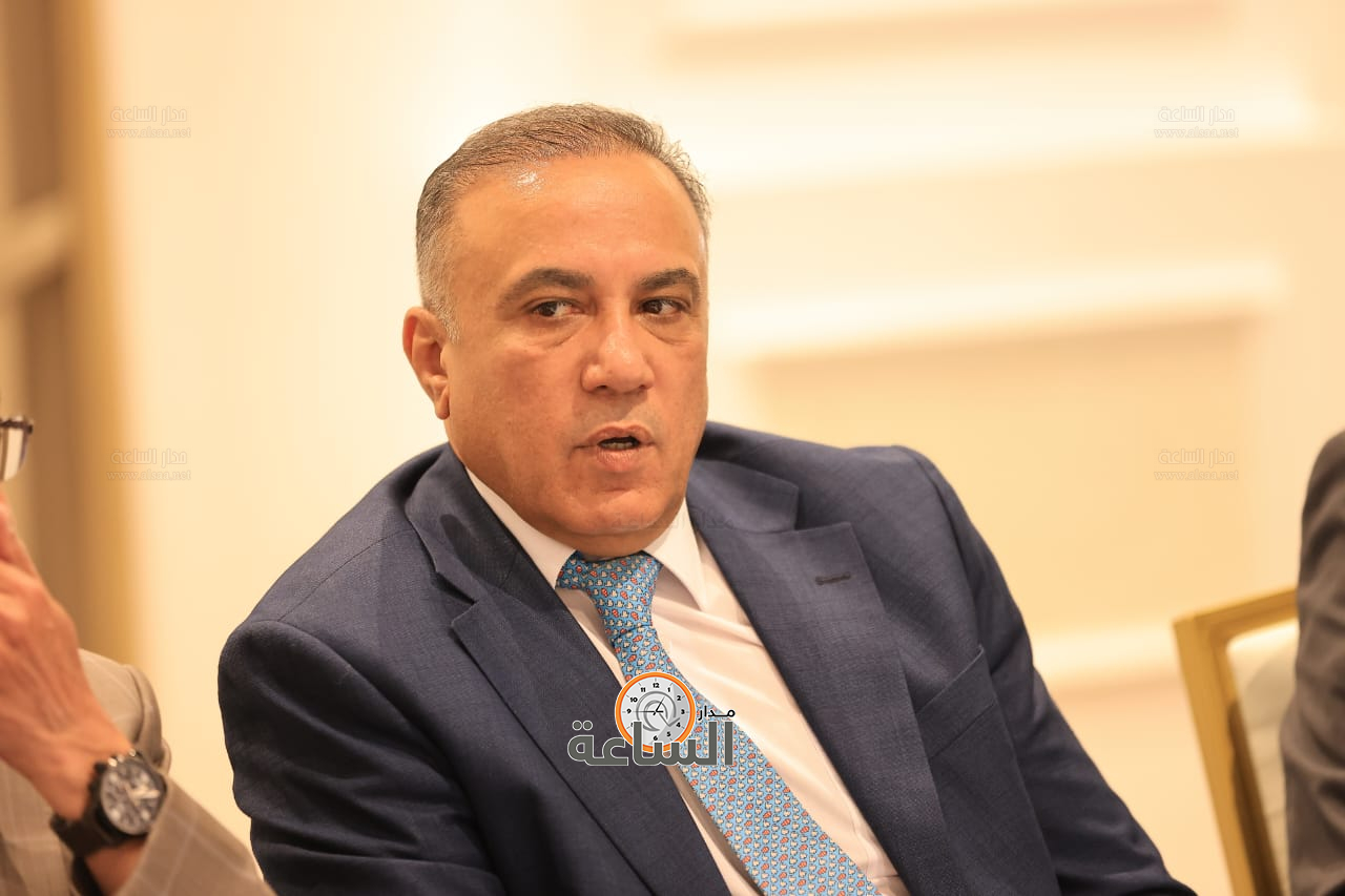 Madar Al-Saa Images 0.46493950541926354