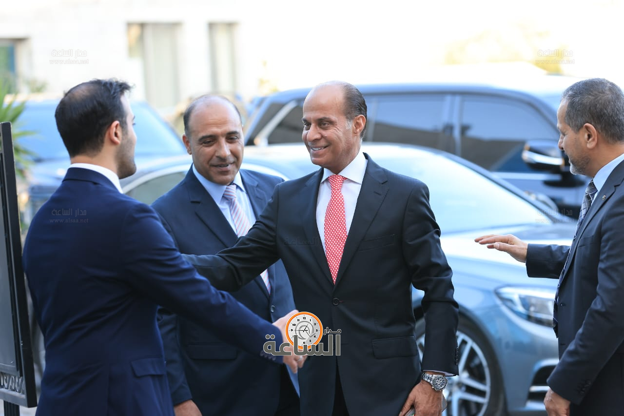 Madar Al-Saa Images 0.7213419243522404