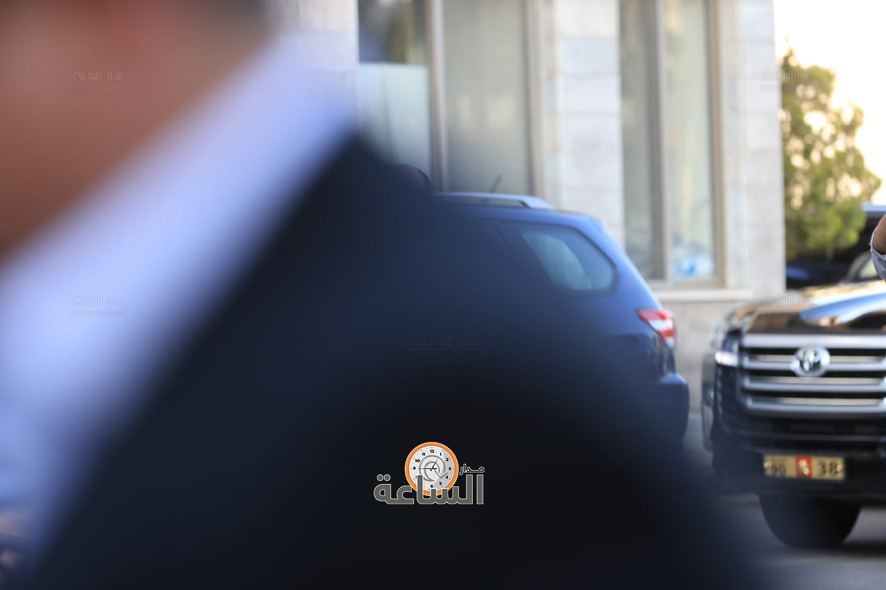 Madar Al-Saa Images 0.994162690025448