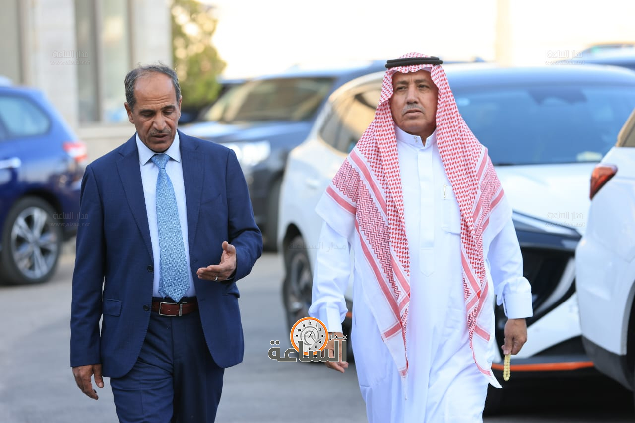 Madar Al-Saa Images 0.5251213484973875