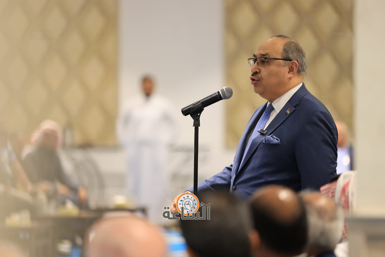 الوزير الاسبق صخر دودين