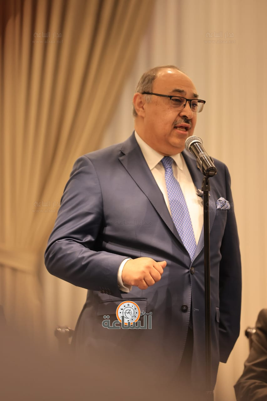 Madar Al-Saa Images 0.3995193448998233