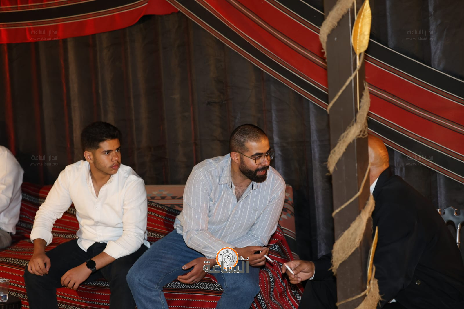 Madar Al-Saa Images 0.9015758489749023