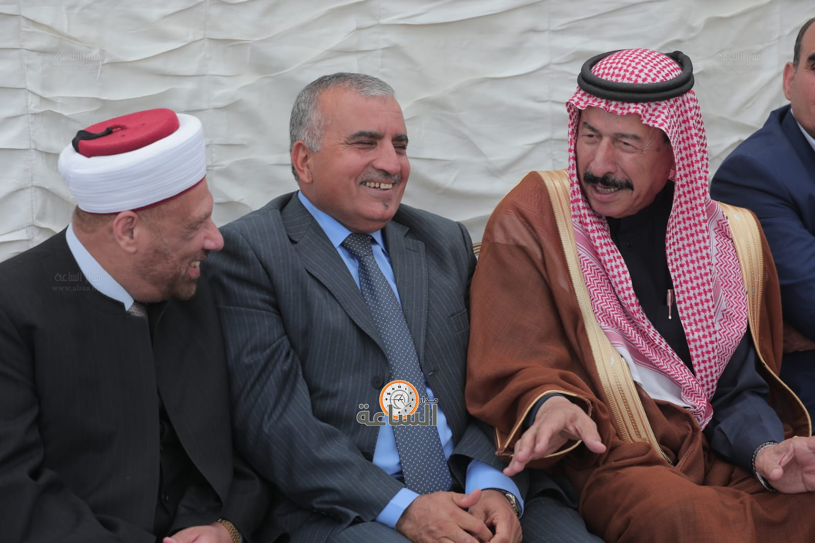 Madar Al-Saa Images 0.4388240416746947