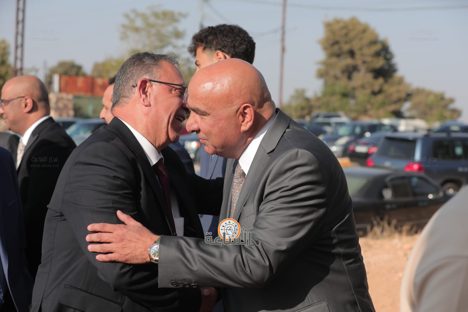 Madar Al-Saa Images 0.09725622172582471