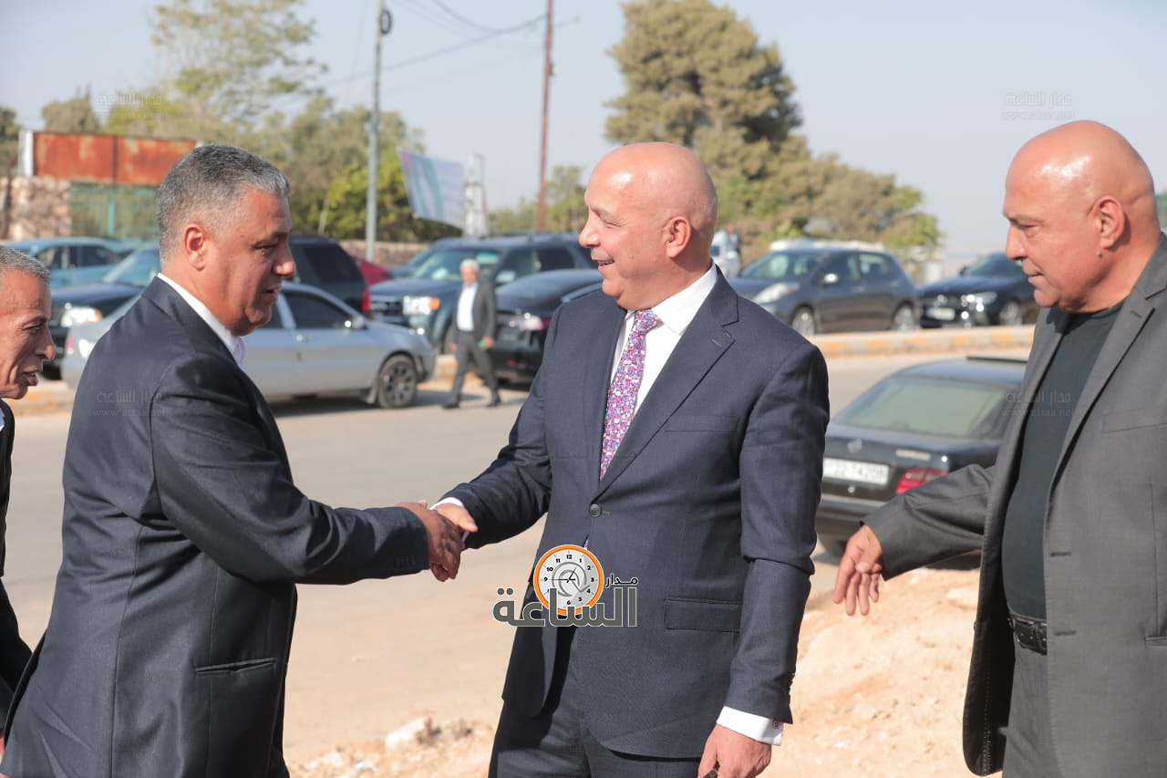 Madar Al-Saa Images 0.1455224815829974