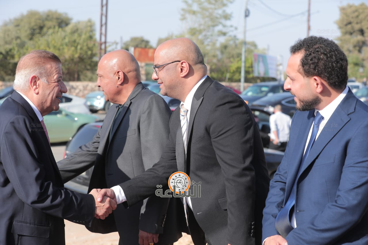 Madar Al-Saa Images 0.03425264275930329