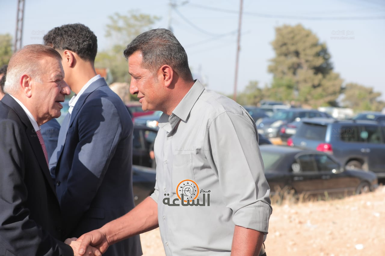 Madar Al-Saa Images 0.19463150590336853