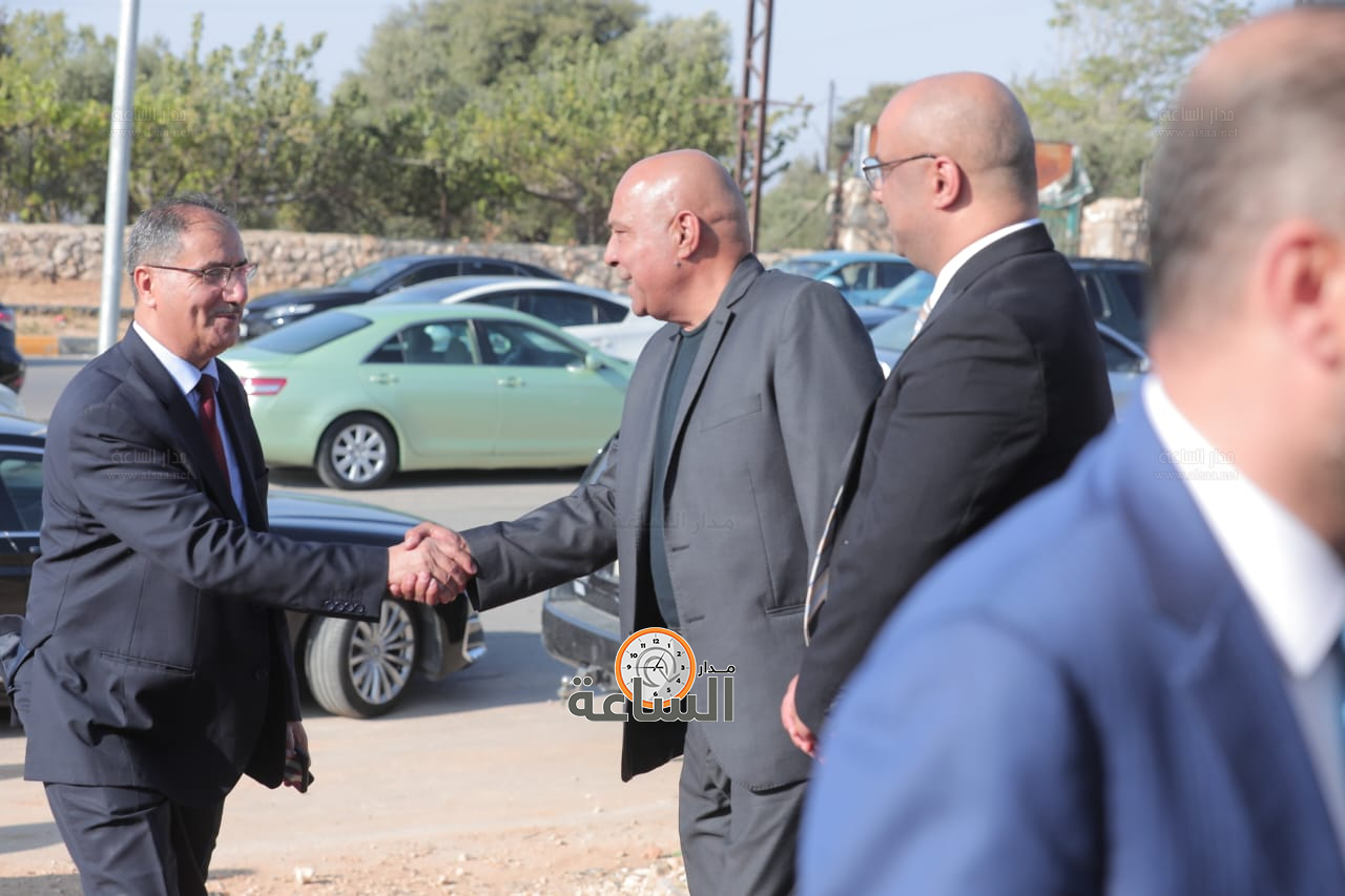 Madar Al-Saa Images 0.441846754081485