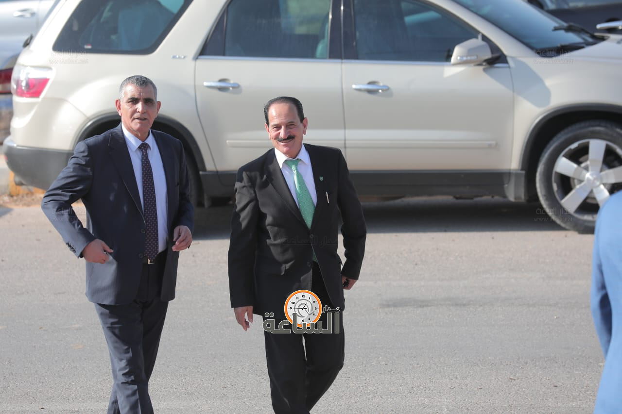 Madar Al-Saa Images 0.4573449477344649