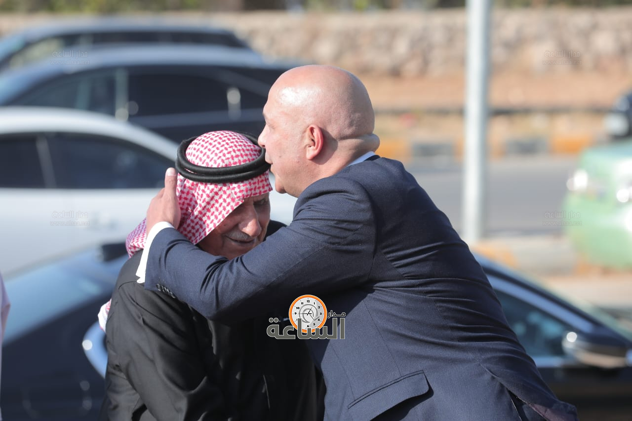 Madar Al-Saa Images 0.5683622237089923