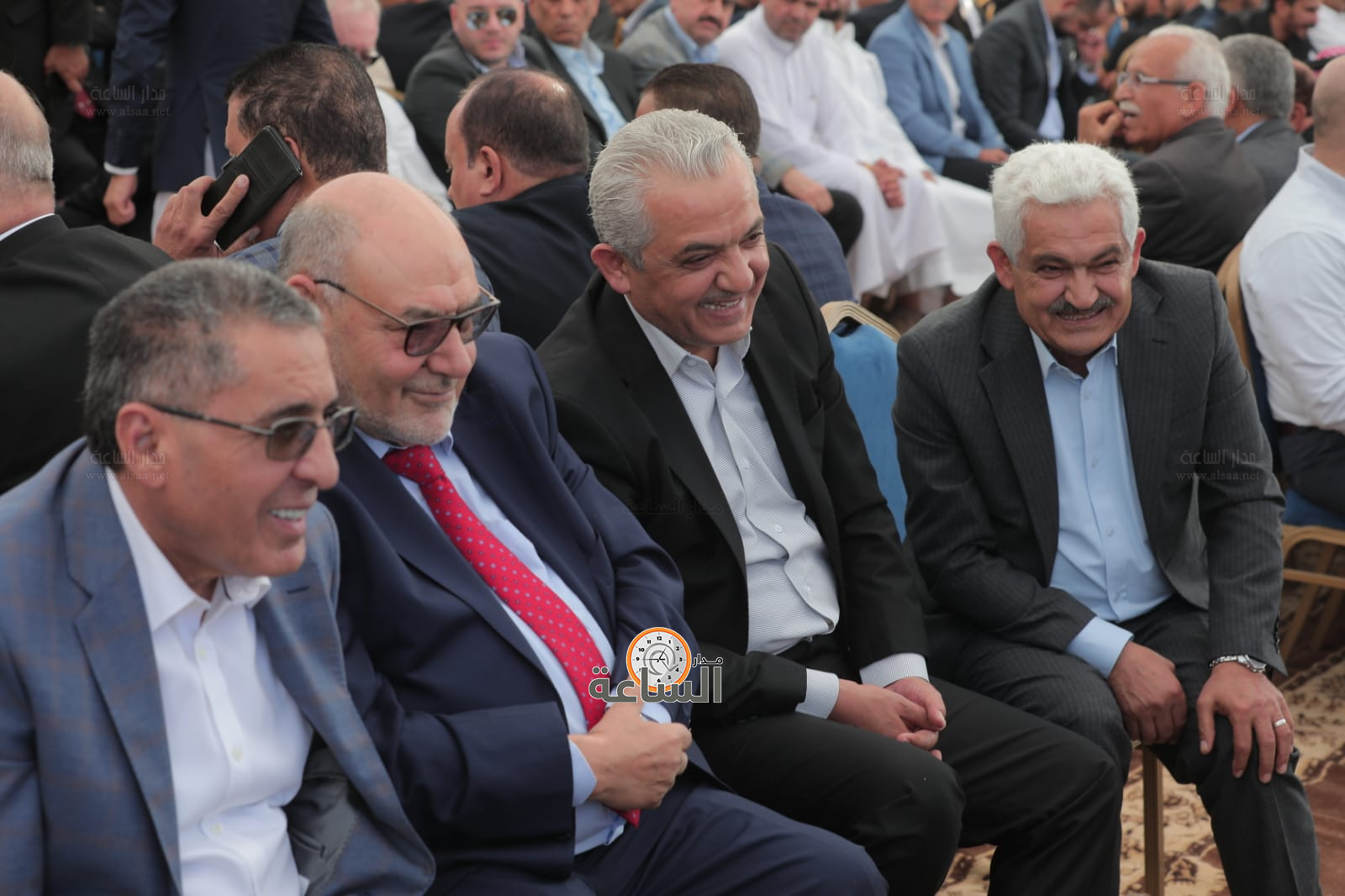 Madar Al-Saa Images 0.38412836224300073