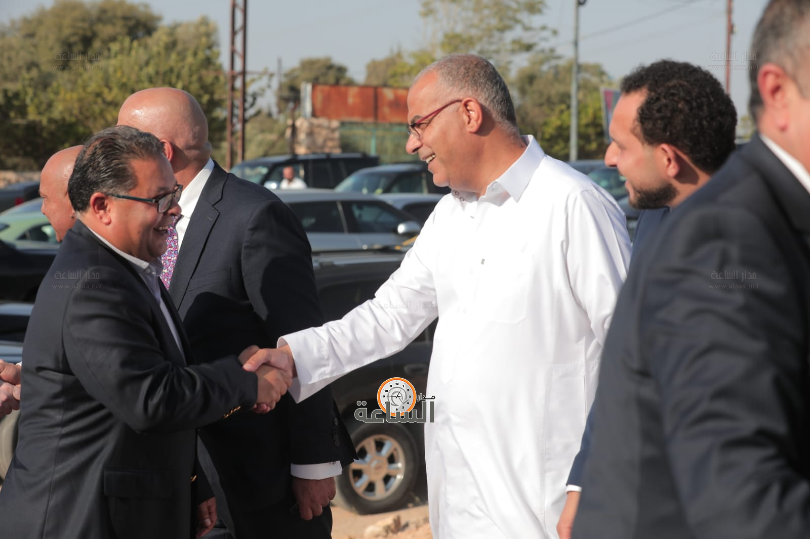 Madar Al-Saa Images 0.5146674383760493