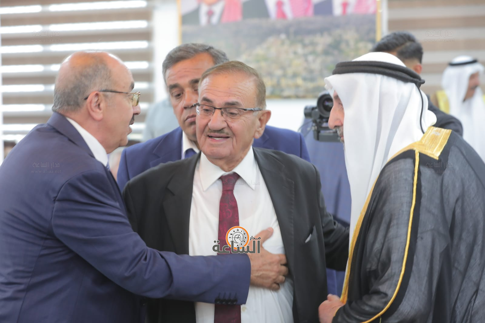 Madar Al-Saa Images 0.30696538972307075