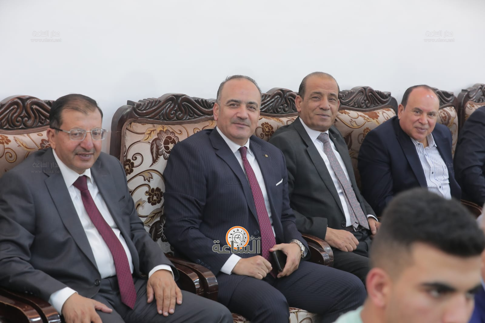 Madar Al-Saa Images 0.24062950337041422