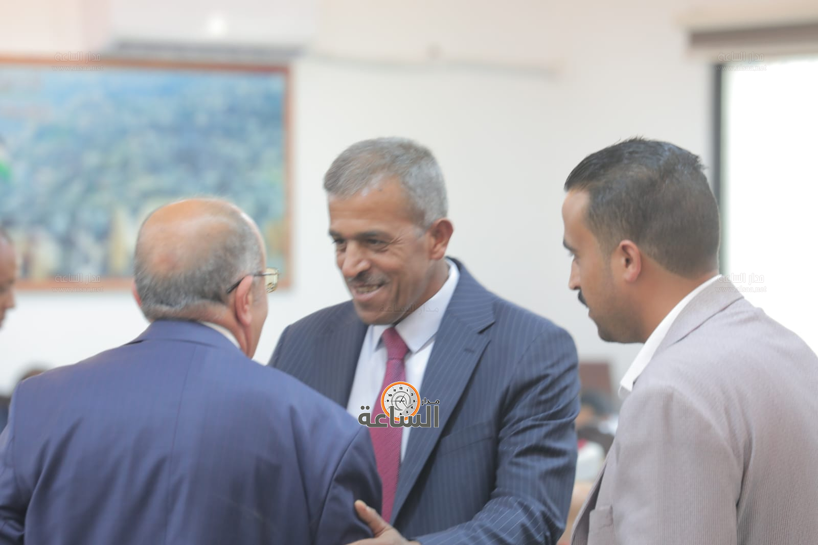 Madar Al-Saa Images 0.2755689429329715