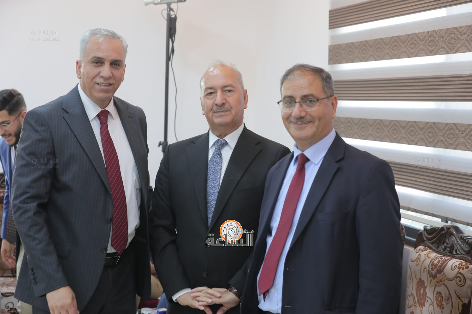 Madar Al-Saa Images 0.7401076343192761